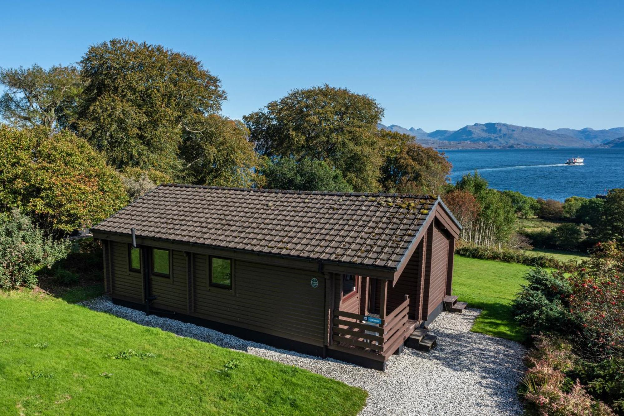 Armadale Castle Cabins Ardvasar  Екстериор снимка