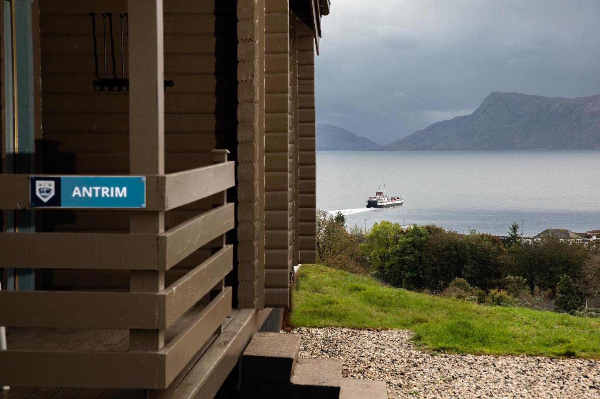 Armadale Castle Cabins Ardvasar  Екстериор снимка