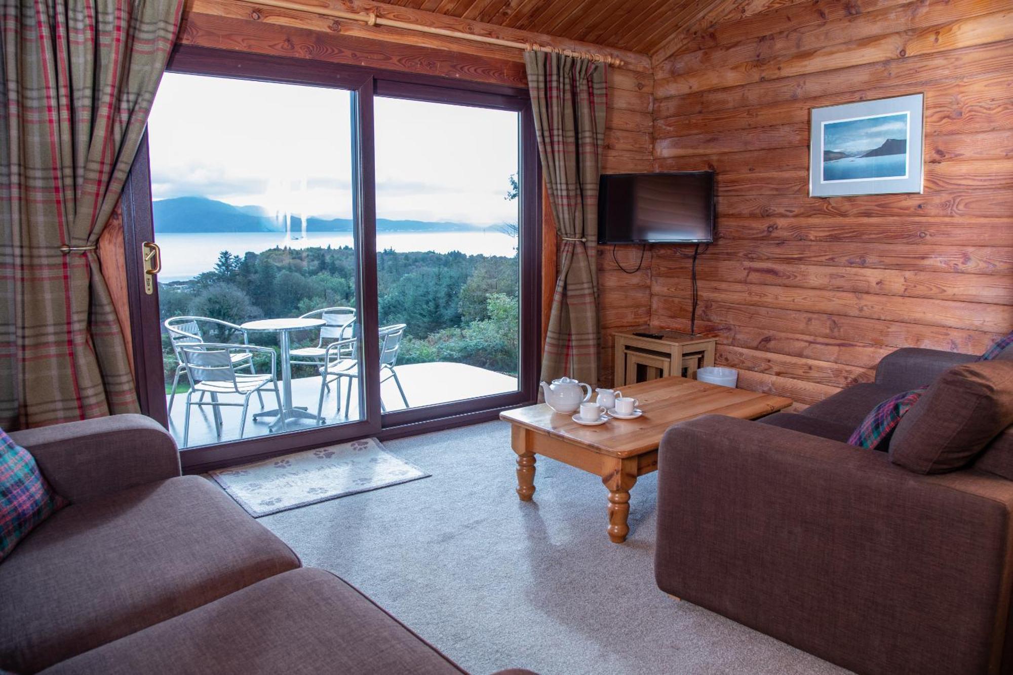 Armadale Castle Cabins Ardvasar  Екстериор снимка